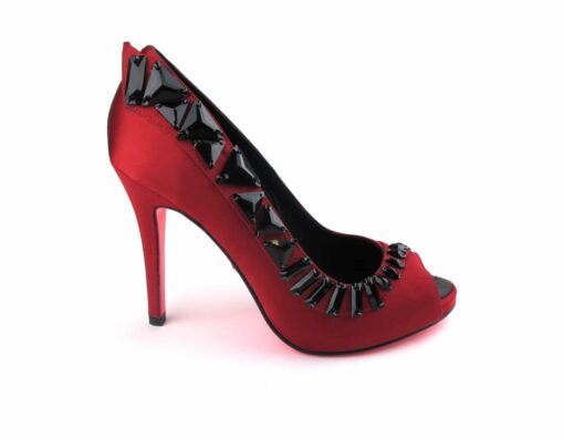 Suecomma Bonnie peep toe ruby heels with black crystals