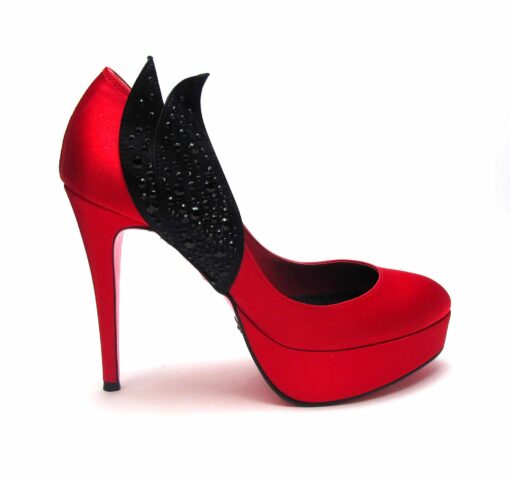 Alila Red & Black Leaf Crystal Heels by Suecomma Bonnie