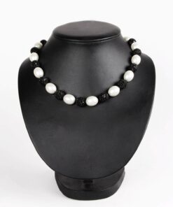 pearl necklace