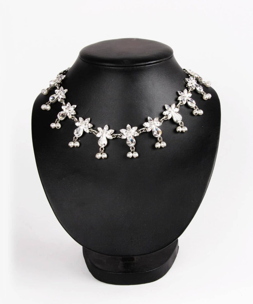 otazu crystal and pearl necklace
