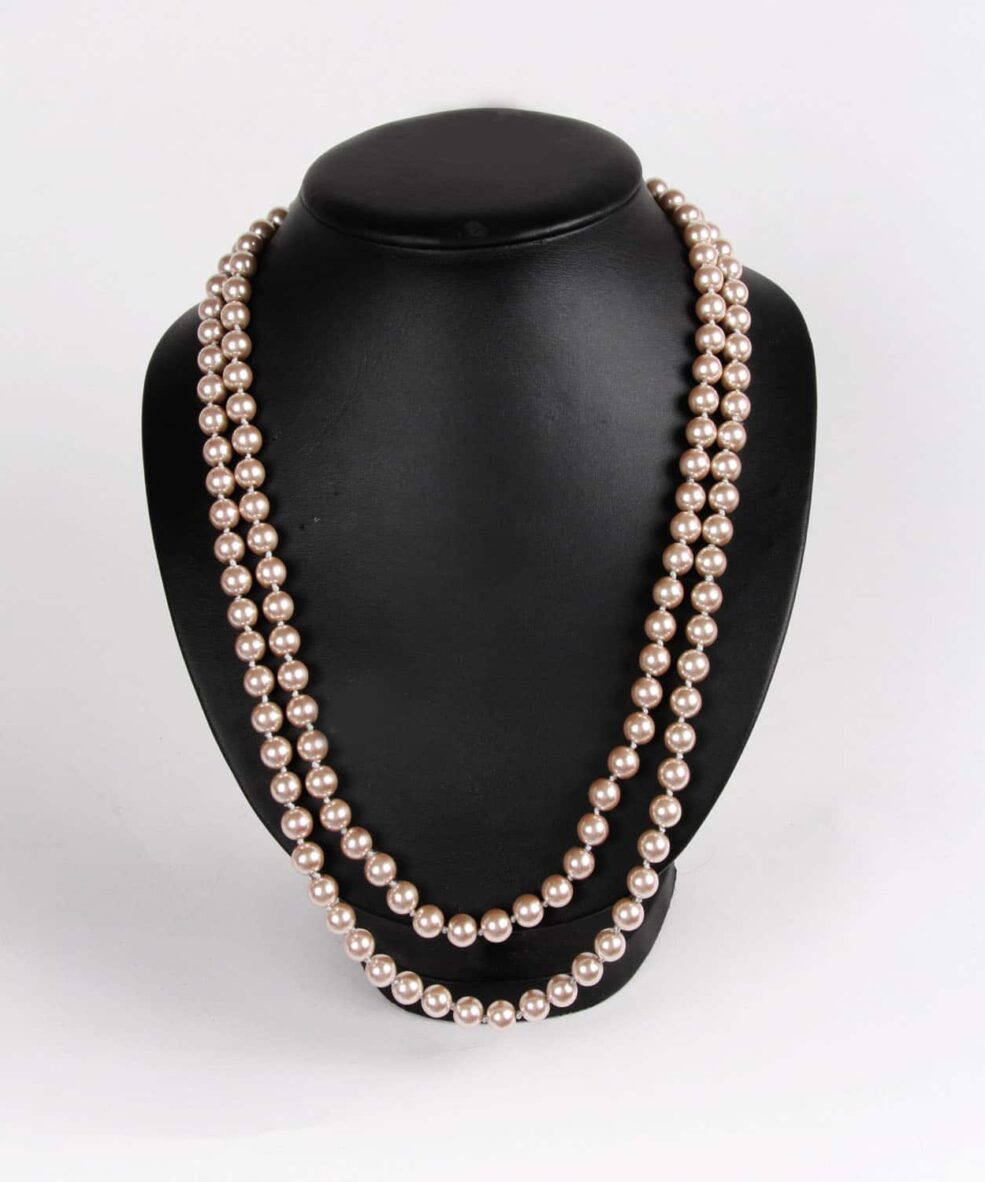 Alila Long Chain of Genuine Peach Pearls Necklace