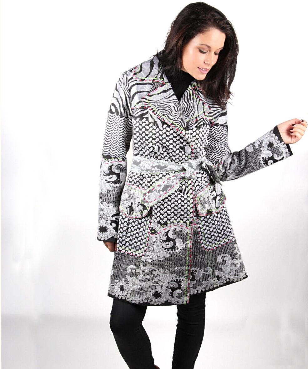 Black and white embroidered trench coat OTT Alila