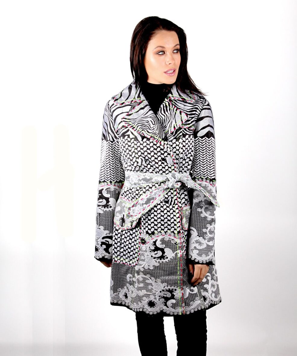 Black and white embroidered trench coat OTT Alila