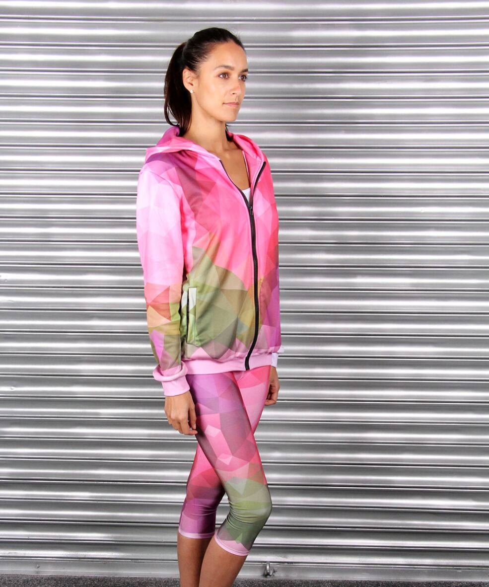 alila-active-violet-geometric-workout-capris-and-hoodie-mr-gugu-side