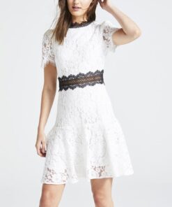 Alila-Cream-lace-dress-peplum-for-races-Angeleye
