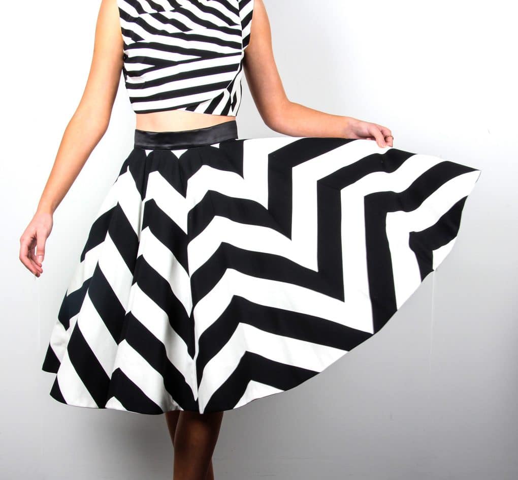Chevron-Black-and-White-Stripe-Skirt-Atalier