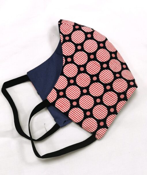 Red-circles-reversible-face-covering-Alila