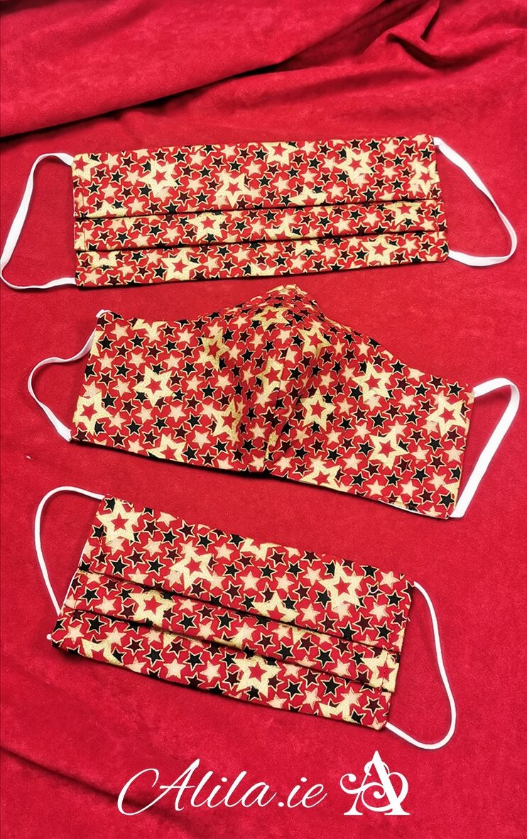 Red-Star-Print-Christmas-Face-Masks-Alila